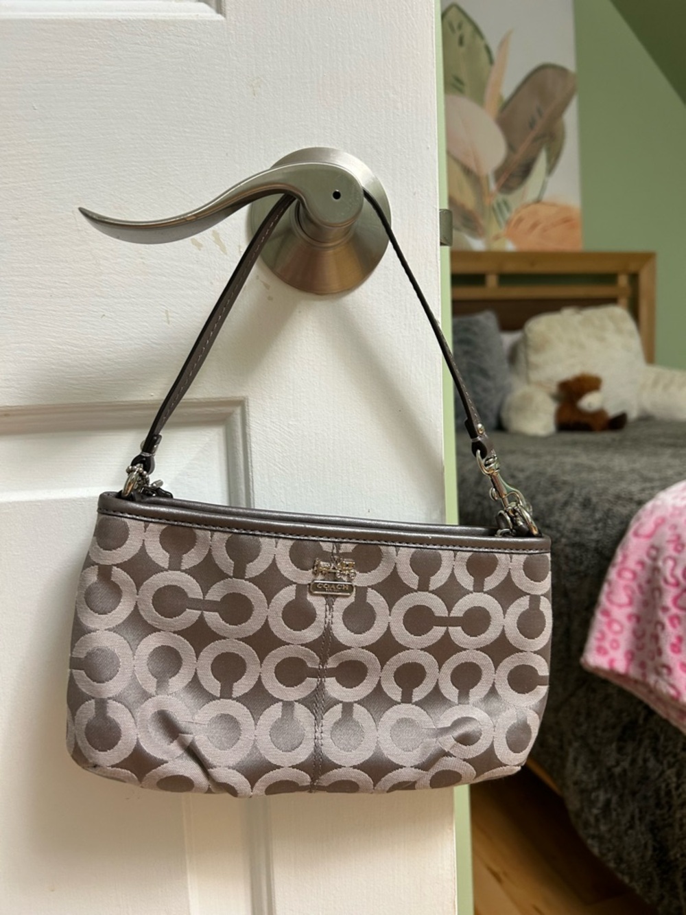 Coach Taupe Signature Circle Pattern